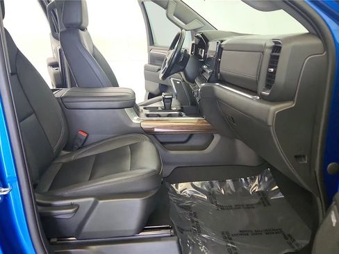 Used 2023 Chevrolet Silverado 1500 LT Trail Boss w/ LT Trail Boss Premium Package image 36