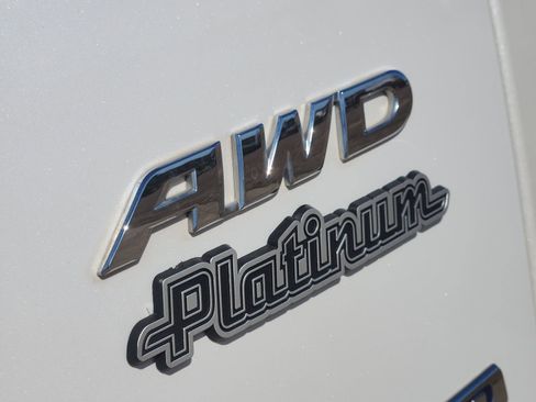 Used 2022 Honda CR-V EX image 16
