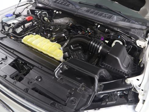 Used 2019 Ford F150 Lariat AWD/4WD image 18