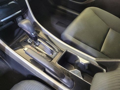 Used 2016 Honda Accord LX image 26