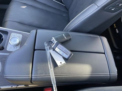 Used 2021 Genesis GV80 2.5T w/ Advanced Package 02 image 31