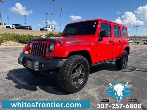 Used 2017 Jeep Wrangler Unlimited Sahara AWD/4WD image 1