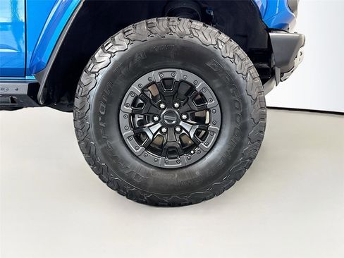 Used 2024 Ford Bronco Raptor w/ Interior Carbon Fiber Pack 6 AWD/4WD image 32