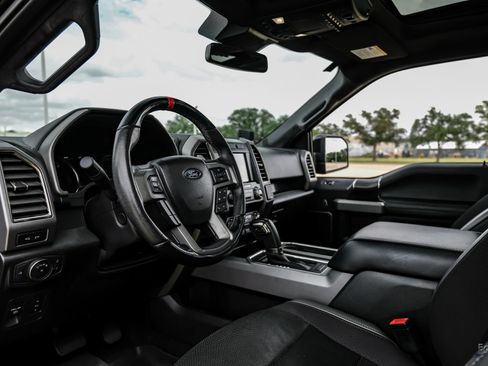 Used 2019 Ford F150 Raptor w/ Equipment Group 802A Luxury AWD/4WD image 35