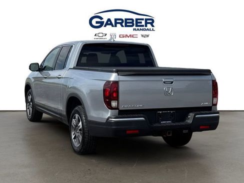 Used 2017 Honda Ridgeline RTL-T image 3