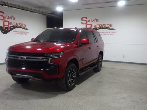 Used 2022 Chevrolet Tahoe Z71 w/ Luxury Package image 1