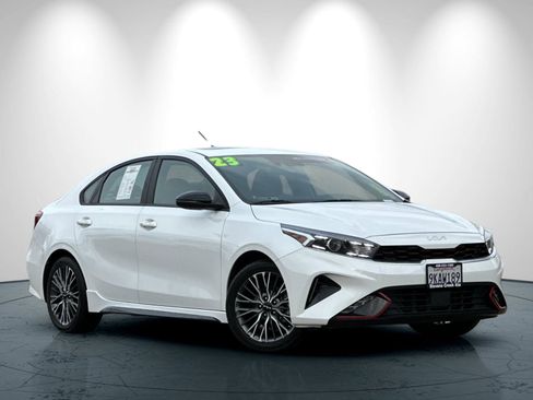 Certified 2023 Kia Forte GT-Line w/ GT-Line Premium Package image 2