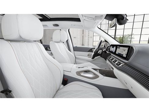 New 2026 Mercedes-Benz Maybach GLS 600 4MATIC image 4