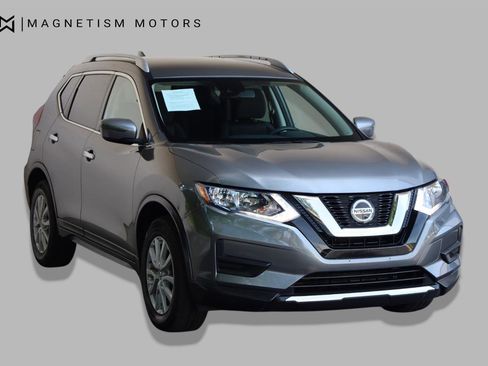 Used 2019 Nissan Rogue SV AWD/4WD image 6