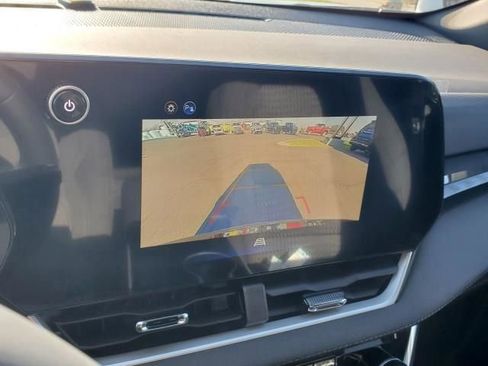 New 2026 Chevrolet Equinox LT image 21