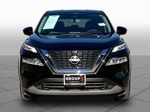 Certified 2023 Nissan Rogue SV FWD image 4