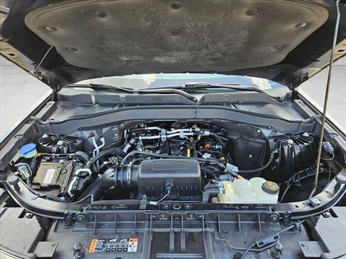 Used 2021 Ford Explorer XLT RWD image 22