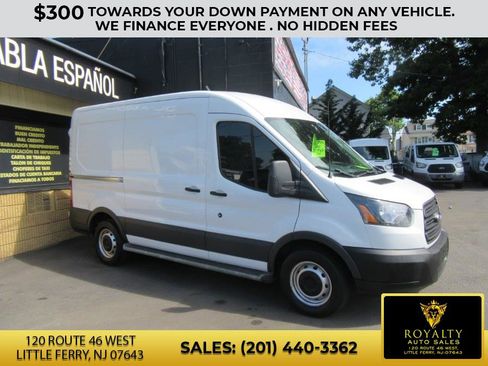 Used 2018 Ford Transit 150 130 Medium Roof image 3