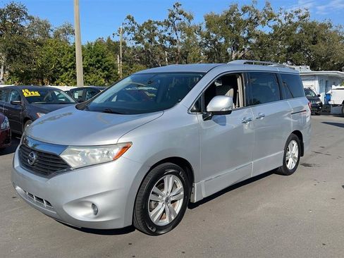 Used 2015 Nissan Quest SL image 2