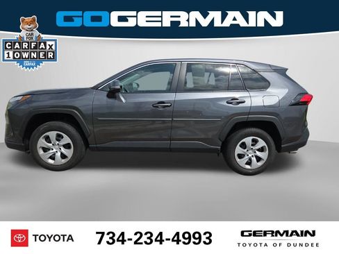 Used 2024 Toyota RAV4 LE AWD/4WD image 11
