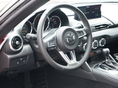 New 2026 MAZDA MX-5 Miata Grand Touring w/ Weather Package RWD image 10