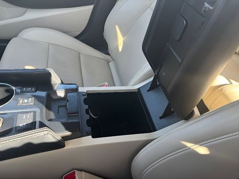 Used 2021 Nissan Maxima 3.5 SV w/ Floor Mat Group image 12