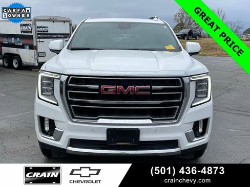 Used 2024 GMC Yukon XL SLT image 2