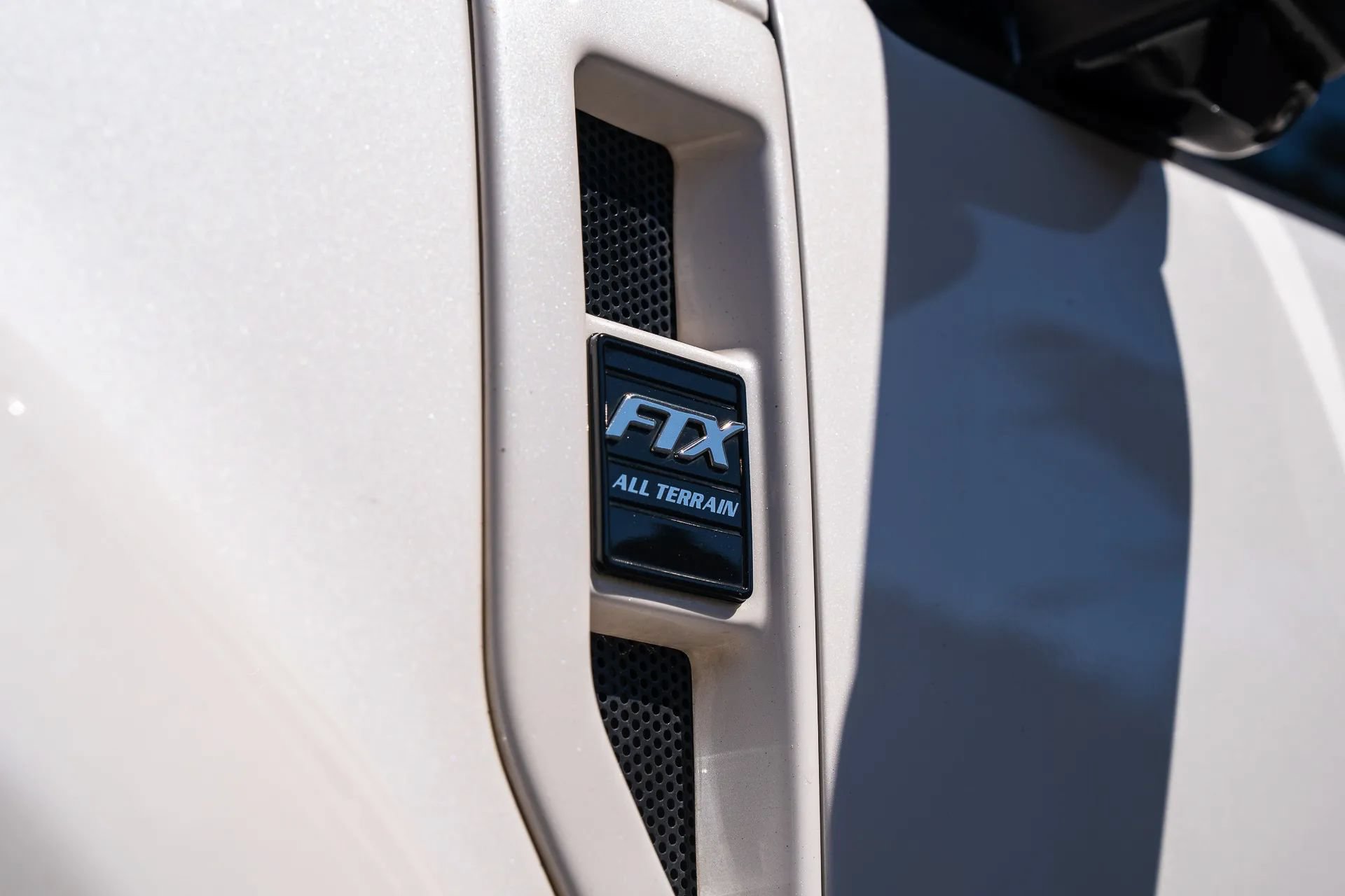 Used 2019 Ford F250 Lariat w/ Lariat Ultimate Package AWD/4WD image 15