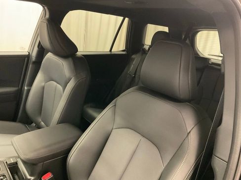 New 2026 Subaru Outback Limited AWD/4WD image 10