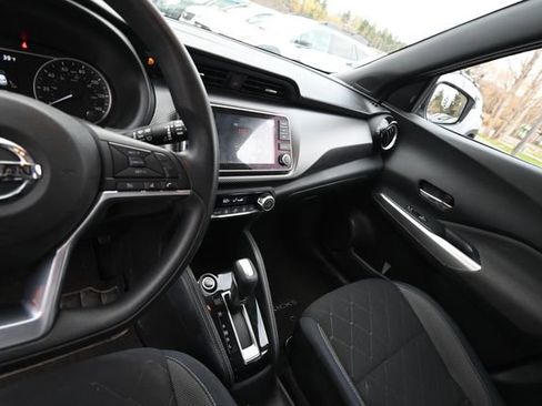 Used 2018 Nissan Kicks SV w/ Exterior Electronics Package image 9