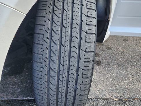 Used 2011 Ford Flex Limited w/ Rapid Spec Order Code image 18