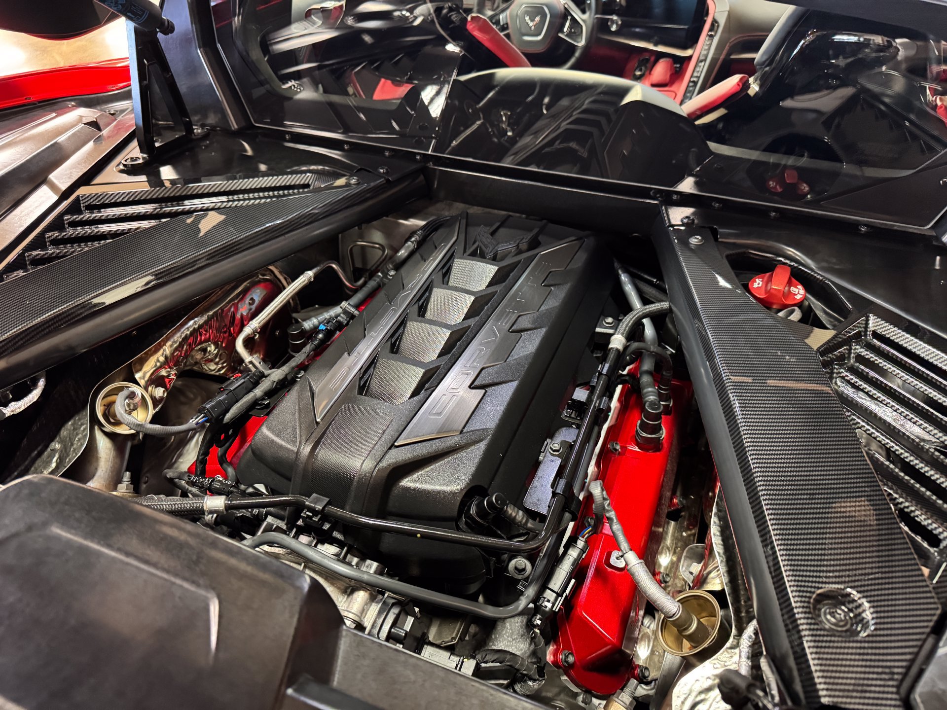 Used 2025 Chevrolet Corvette Stingray Premium Cpe w/ Z51 Performance Package RWD image 67