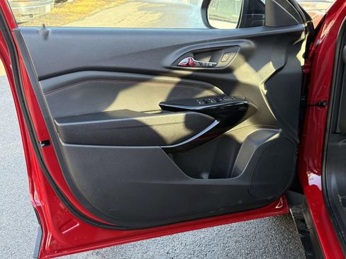 New 2026 Chevrolet Trax RS w/ Driver Confidence Package image 8