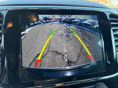 Used 2019 Jeep Grand Cherokee Overland image 12