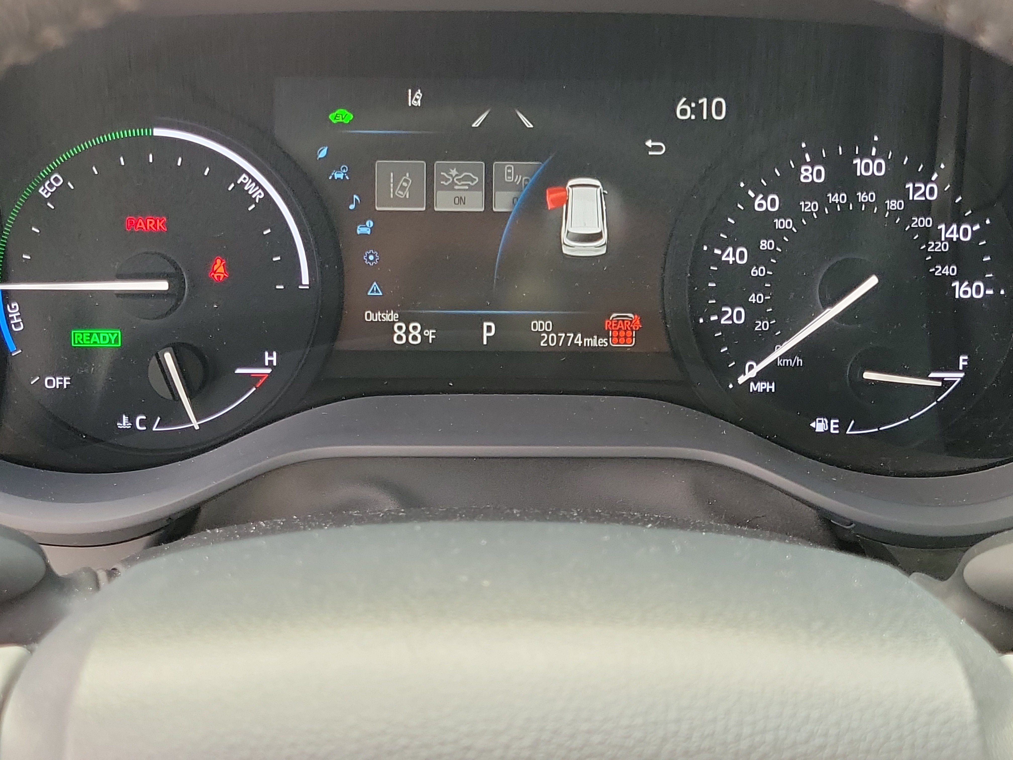 Used 2026 Toyota Sienna XLE FWD image 14