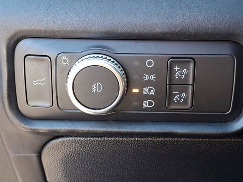 Used 2021 Ford Explorer Platinum w/ Equipment Group 601A image 23