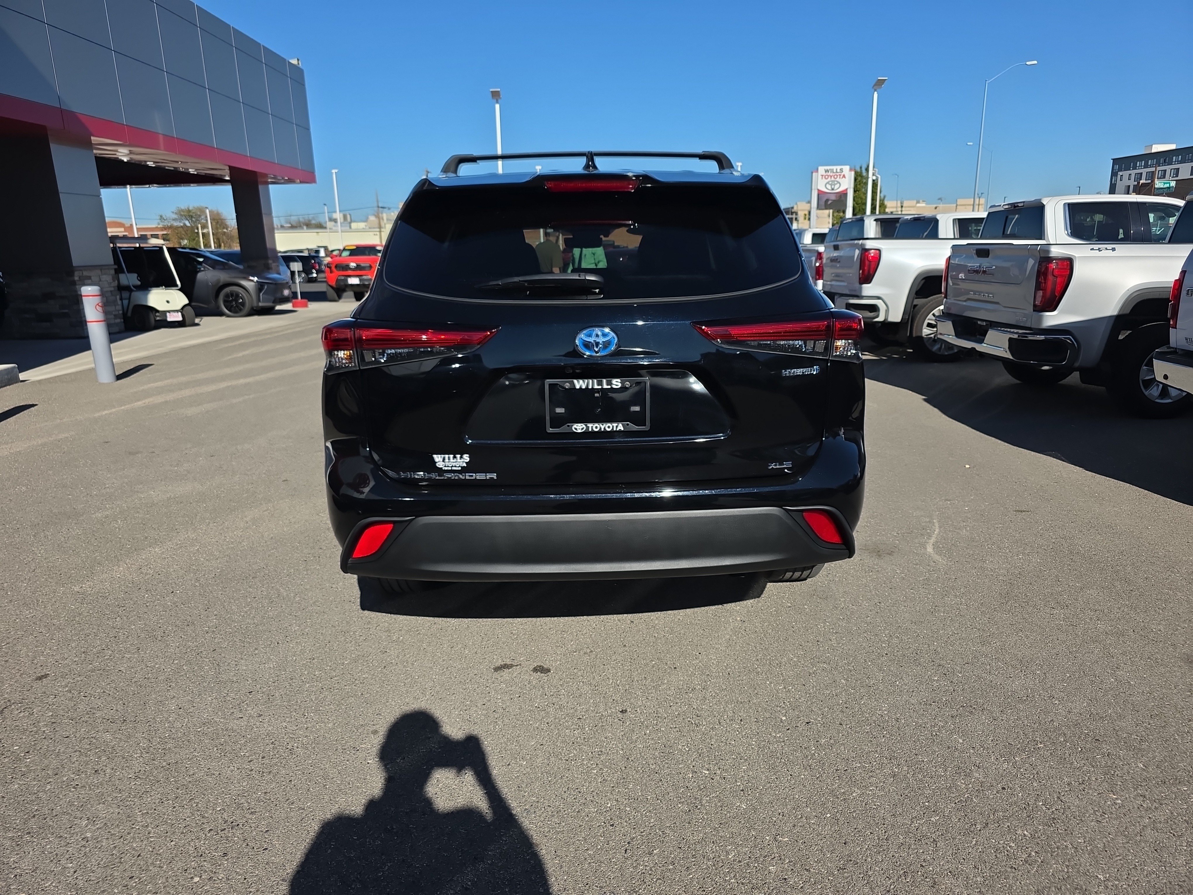 Used 2023 Toyota Highlander Bronze Edition AWD/4WD image 7
