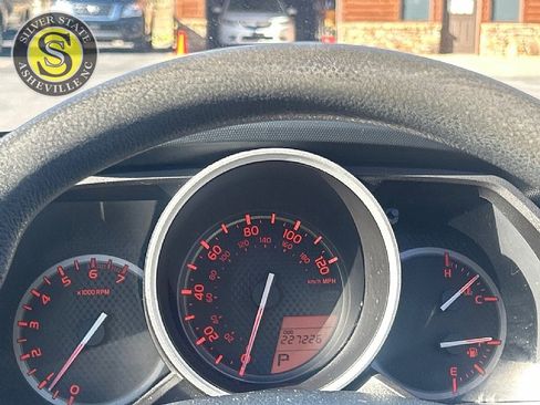 Used 2011 Toyota 4Runner SR5 image 27