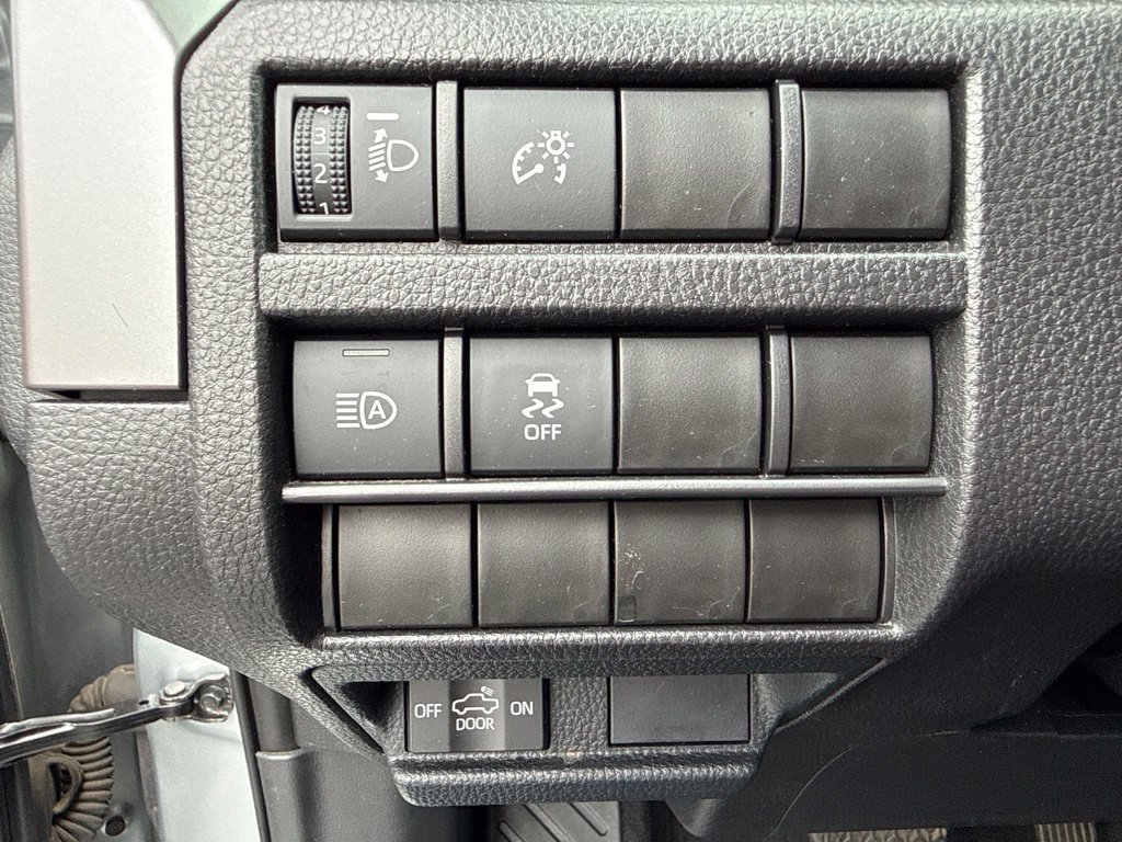 Used 2024 Toyota Tacoma SR5 RWD image 29