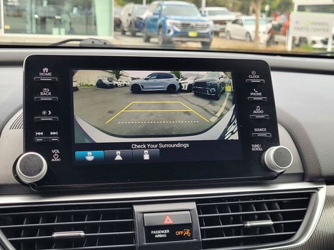 Used 2020 Honda Accord Sport image 13