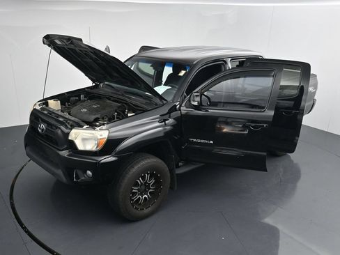 Used 2013 Toyota Tacoma 4x4 Double Cab w/ TRD Sport Pkg image 38