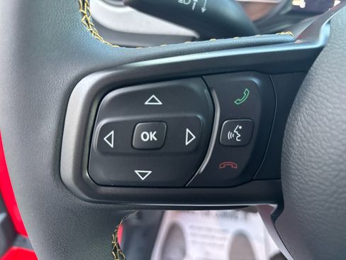 Used 2024 Jeep Wrangler Sport S image 19