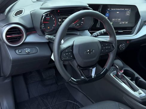 New 2026 Chevrolet Trax RS FWD image 10