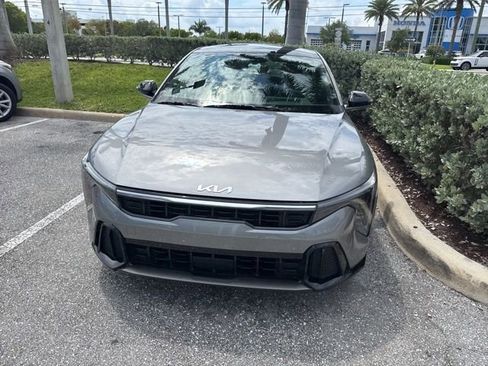 Used 2025 Kia K4 GT-Line w/ GT-Line Sunroof Package image 2