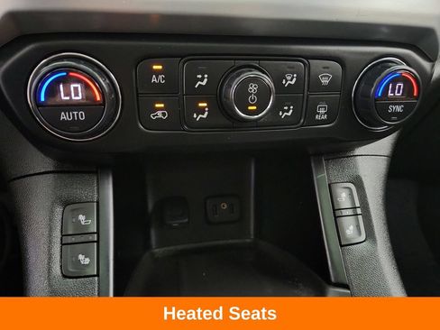 Used 2019 GMC Acadia SLT w/ GMC Pro Grade Package AWD/4WD image 19