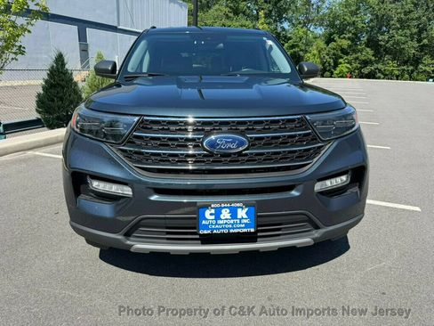 Used 2023 Ford Explorer XLT w/ Equipment Group 202A AWD/4WD image 7