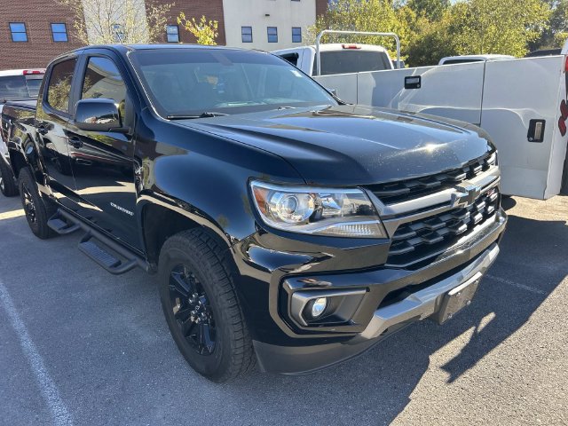 Used 2022 Chevrolet Colorado Z71 AWD/4WD image 3