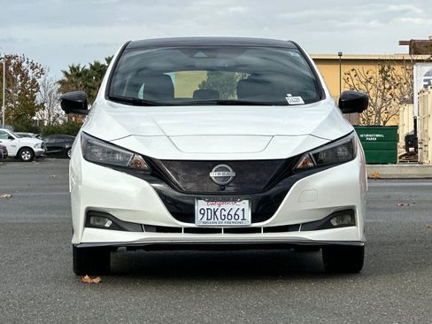 Certified 2023 Nissan Leaf SV Plus image 9