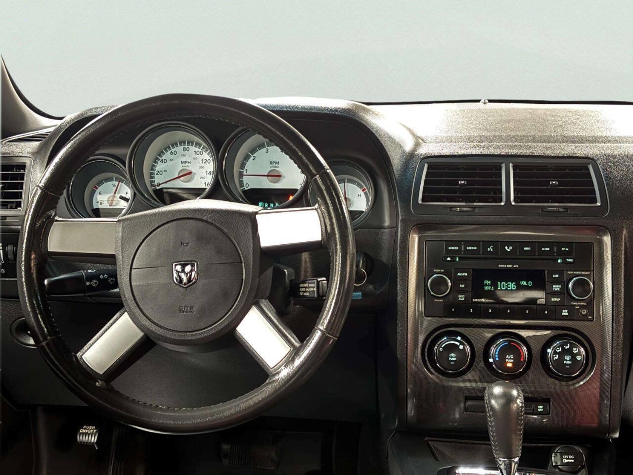 Used 2010 Dodge Challenger R/T RWD image 22