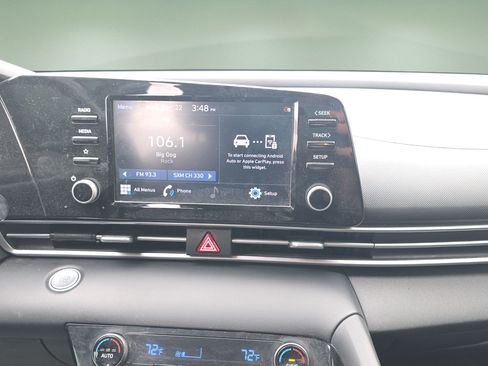 Used 2021 Hyundai Elantra SEL FWD image 11