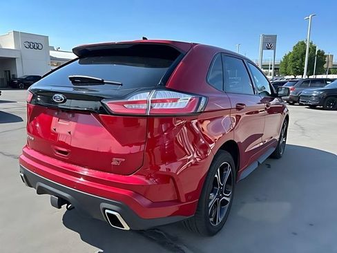 Used 2020 Ford Edge ST w/ Equipment Group 401A AWD/4WD image 3