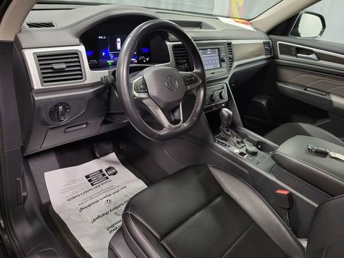 Used 2023 Volkswagen Atlas SE AWD/4WD image 13