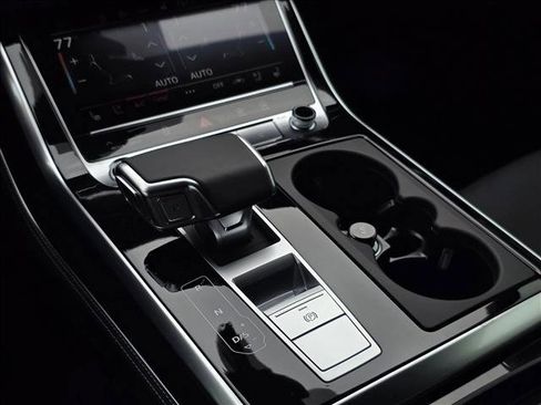 New 2026 Audi Q8 Premium Plus image 24