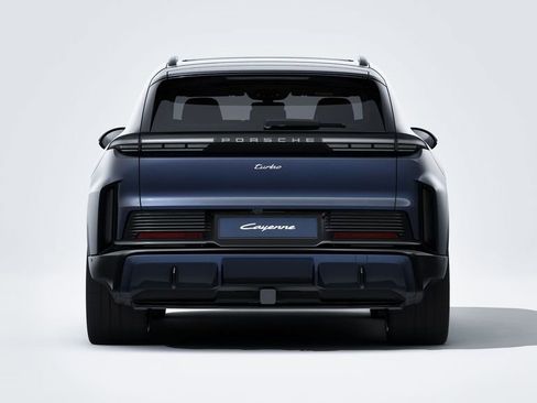 New 2026 Porsche Cayenne Turbo AWD/4WD image 4