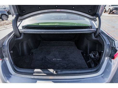 Used 2016 Lexus RC 350 RWD image 26